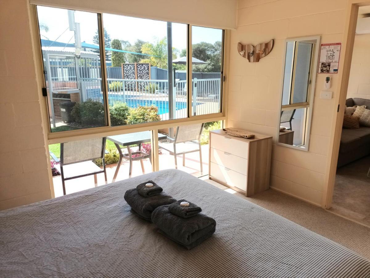 Grandeur Holiday Units เมริมบูลา ภายนอก รูปภาพ