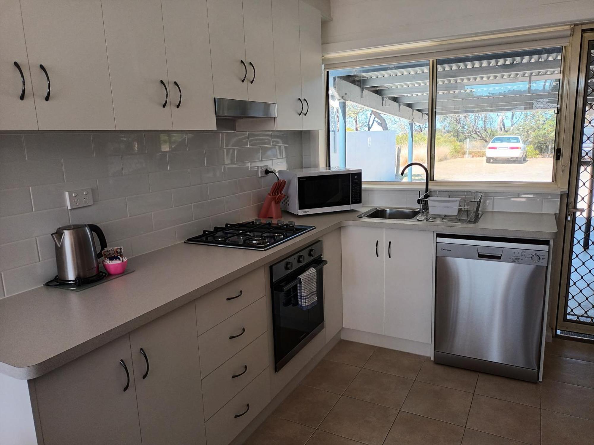 Grandeur Holiday Units เมริมบูลา ภายนอก รูปภาพ